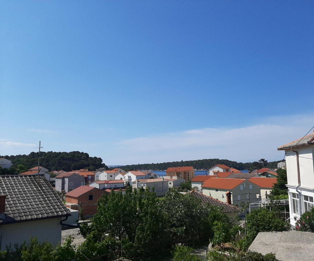 Rooms Neda Rab Town Zewnętrze zdjęcie